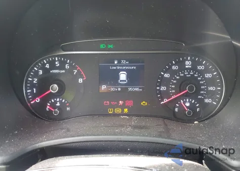 2021 Kia Soul Lx из США, поврежденный, VIN KNDJ23AU6M7138902